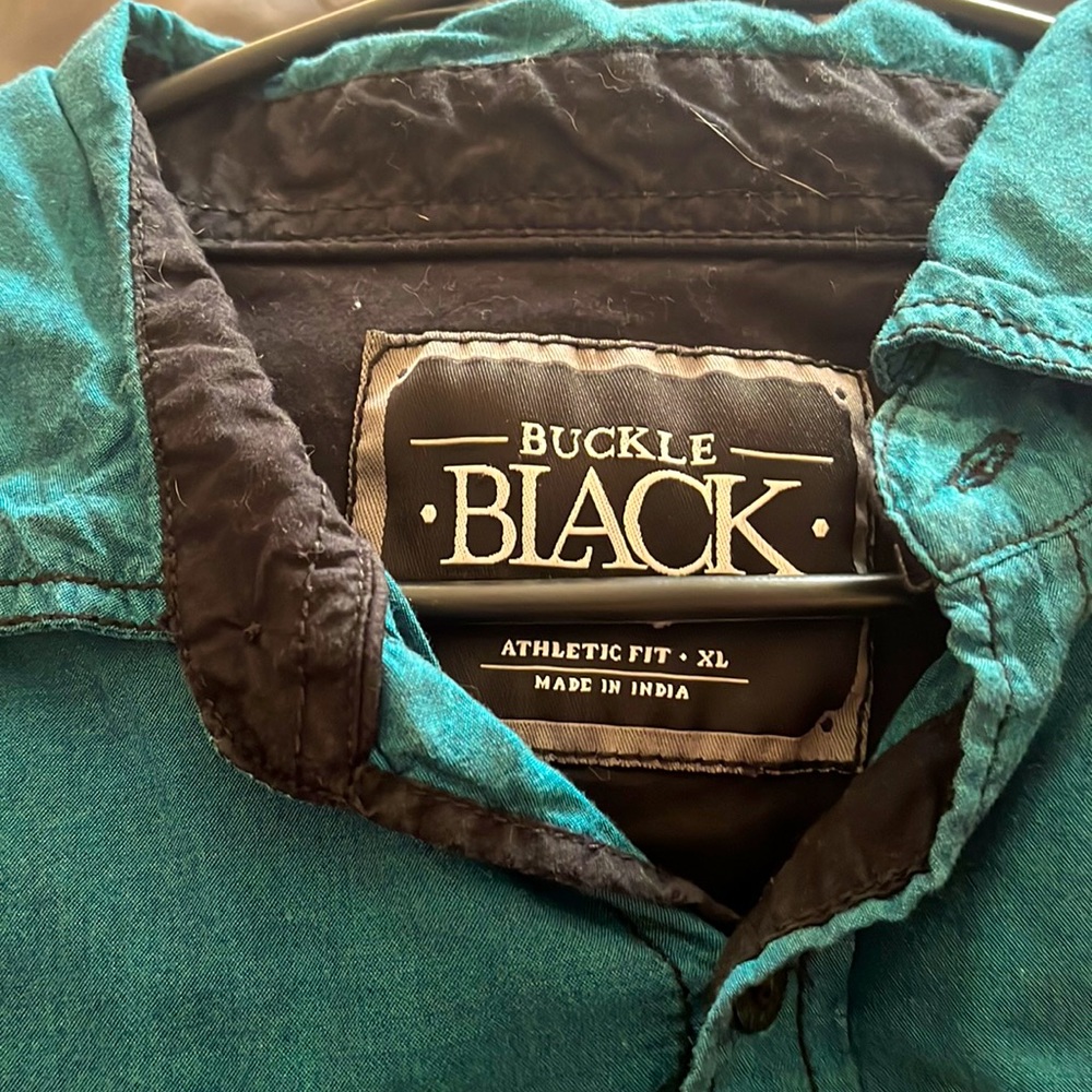 Buckle black xl button down great shape worn once